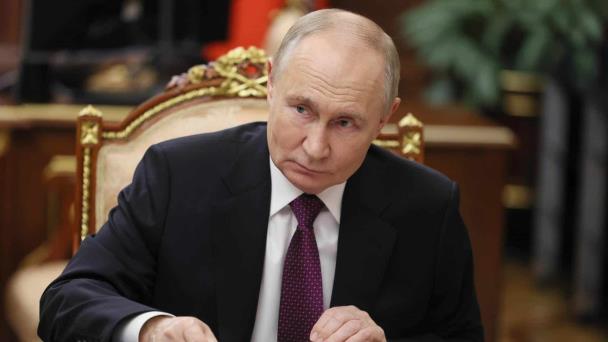 Putin aboga por promover un mercado de servicios espaciales en Rusia