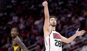 Sengun aporta 31 puntos a triunfo de Rockets por 130-113 sobre Pacers