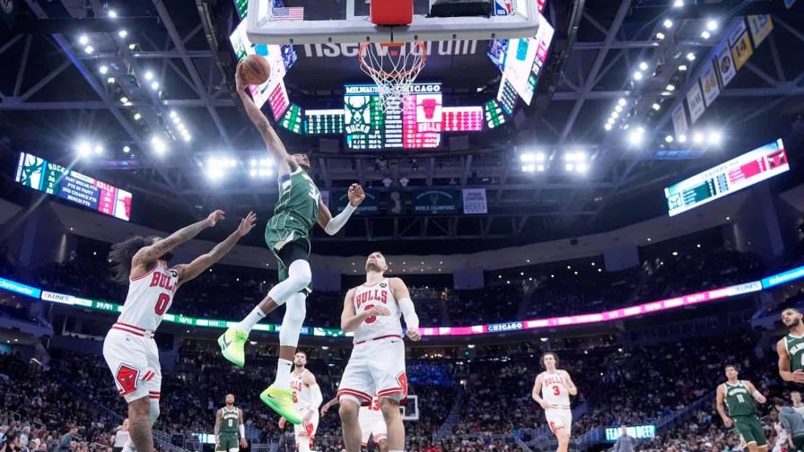 Antetokounmpo anota 41 puntos y Bucks doblegan 122-106 a Bulls, su 4ta victoria en 5 partidos