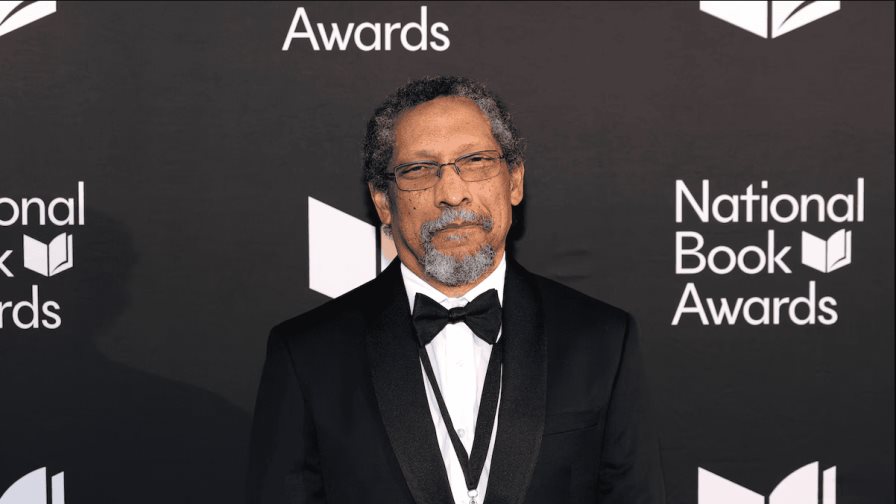 Percival Everett y Jason De León, de origen mexicano, ganan el National Book Award de EE.UU. Percival Everett y Jason De León, de origen mexicano, ganan el National Book Award de EE.UU.