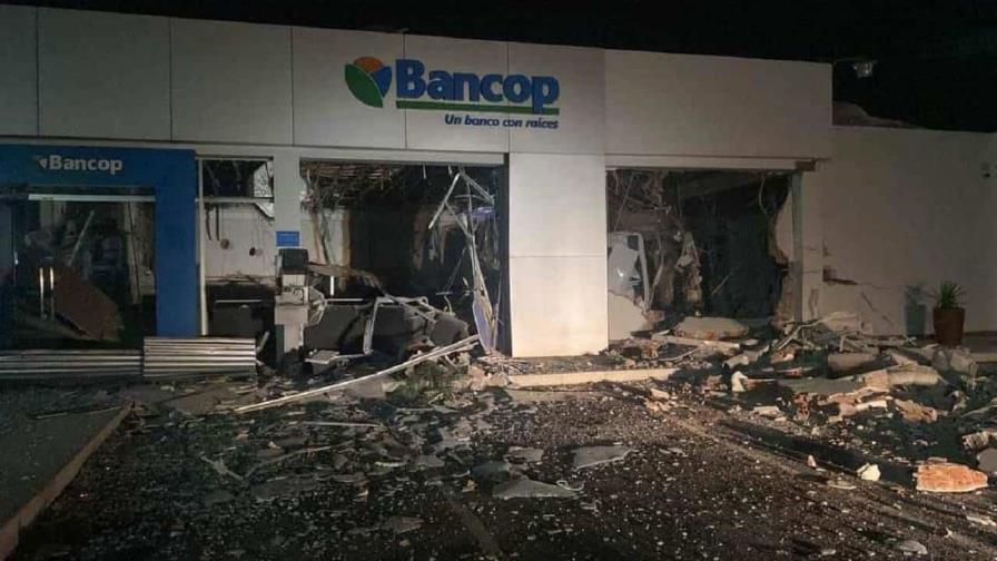 Un grupo armado asalta con explosivos una sucursal bancaria en el sureste de Paraguay