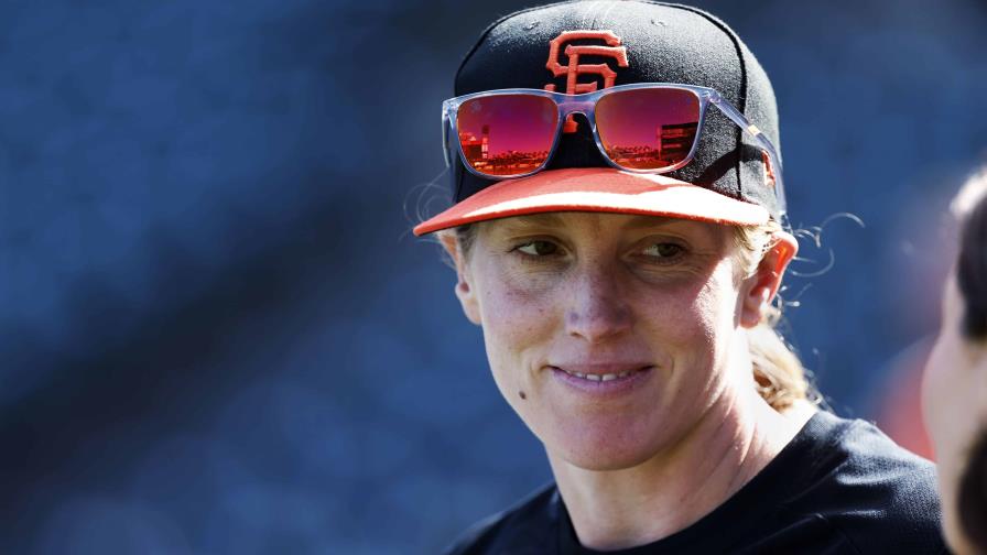 Alyssa Nakken, primera entrenadora de la MLB, deja los Giants y se va a Guardianes