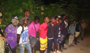 Haitiano que atacó médicos del Darío Contreras se cubrió el rostro con lodo para no ser identificado