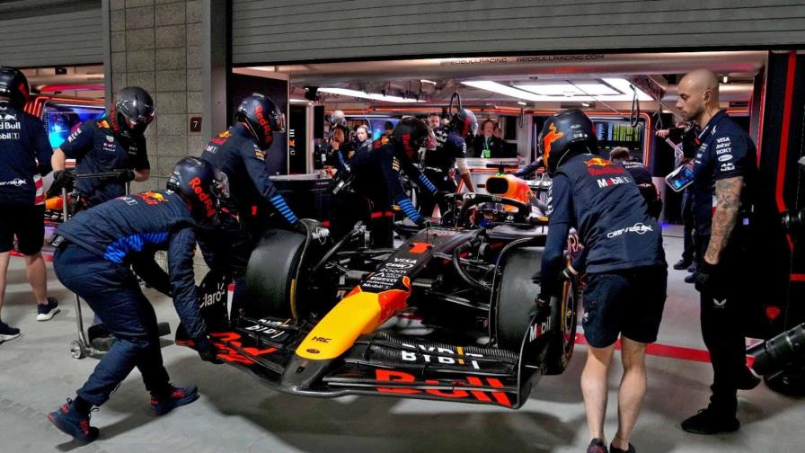 Red Bull lleva alerón trasero equivocado a Las Vegas, error que podría costarle a Verstappen