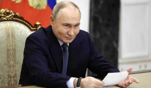 El 79 % de los rusos apoyaría la decisión de Putin de firmar un tratado de paz con Ucrania El 79 % de los rusos apoyaría la decisión de Putin de firmar un tratado de paz con Ucrania