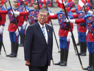 Gobierno de Shigeru Ishiba apreuba pan para impulsar economía
