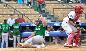 Las Estrellas se imponen al Escogido y se acercan a partido y medio de la cima