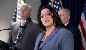 Qué hay que saber sobre Lori Chavez-DeRemer, la elegida de Trump para secretaria de Trabajo