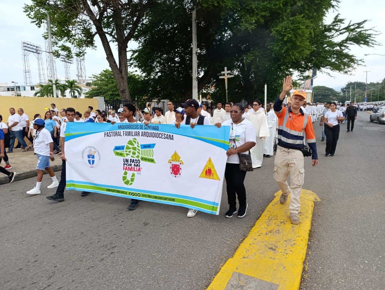 Vista de la caminata Un Paso por mi Familia 2024 en Santiago.