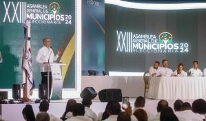 Abinader reitera apoyo a a las alcaldías y anuncia más ayuda en 2025