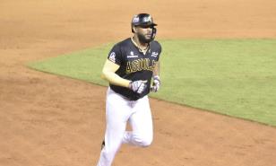 Las Águilas celebran la noche de Miguel Tejada con épica ante un Licey que se tambalea