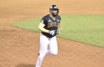 Las Águilas celebran la noche de Miguel Tejada con épica ante un Licey que se tambalea
