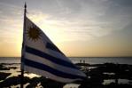 Uruguay vota en un ajustado balotaje entre un nuevo mandato oficialista o la vuelta de la izquierda Uruguay vota en un ajustado balotaje entre un nuevo mandato oficialista o la vuelta de la izquierda