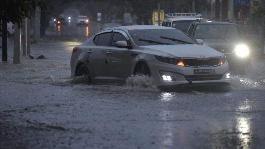 Indomet prevé posibles inundaciones para este domingo; aguaceros continuarán el lunes