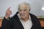 Mujica califica a Uruguay como un país estable y dice que eso no es poco en una golpeada América Mujica califica a Uruguay como un país estable y dice que eso no es poco en una golpeada América