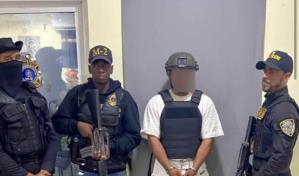 Policía arresta prófugo que intentó irse a Puerto Rico en yola