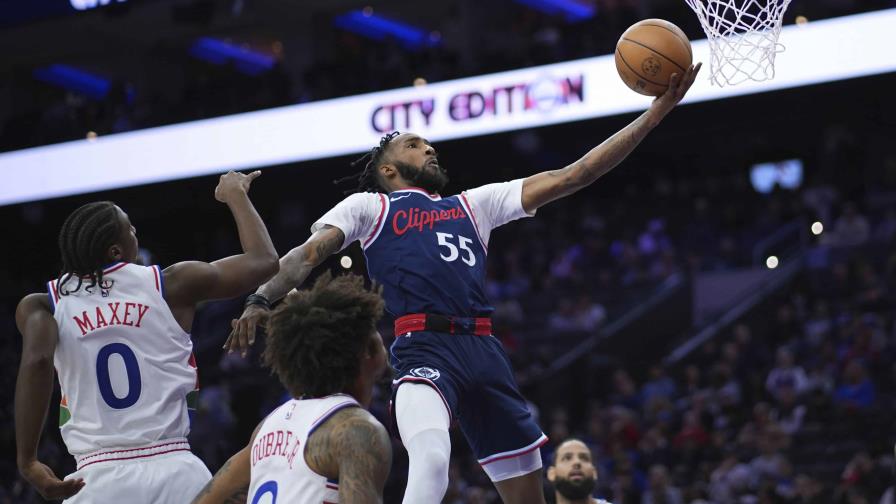 James Harden anota 23 puntos y lidera a los Clippers en la victoria sobre 76ers