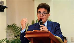 Proponen cambiar reglamento del CNM para evitar entrevistas repetidas a postulantes