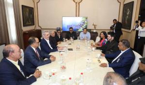 Abinader recibe a miembros de la Sodaie en el Palacio Nacional Abinader recibe a miembros de la Sodaie en el Palacio Nacional