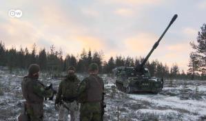 La OTAN realiza ejercicios de artillería en Finlandia