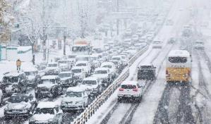 La mayor tormenta de nieve de noviembre en medio siglo cubre Seúl y cancela vuelos