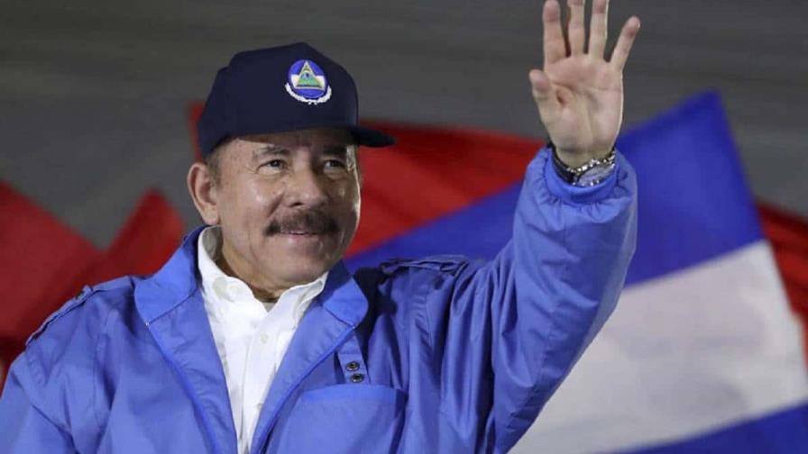 Daniel Ortega tilda de vulgar atraco la confiscación por EE.UU. de un avión de Venezuela