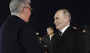 Putin llega a Kazajistán en visita de Estado para abordar la cooperación nuclear