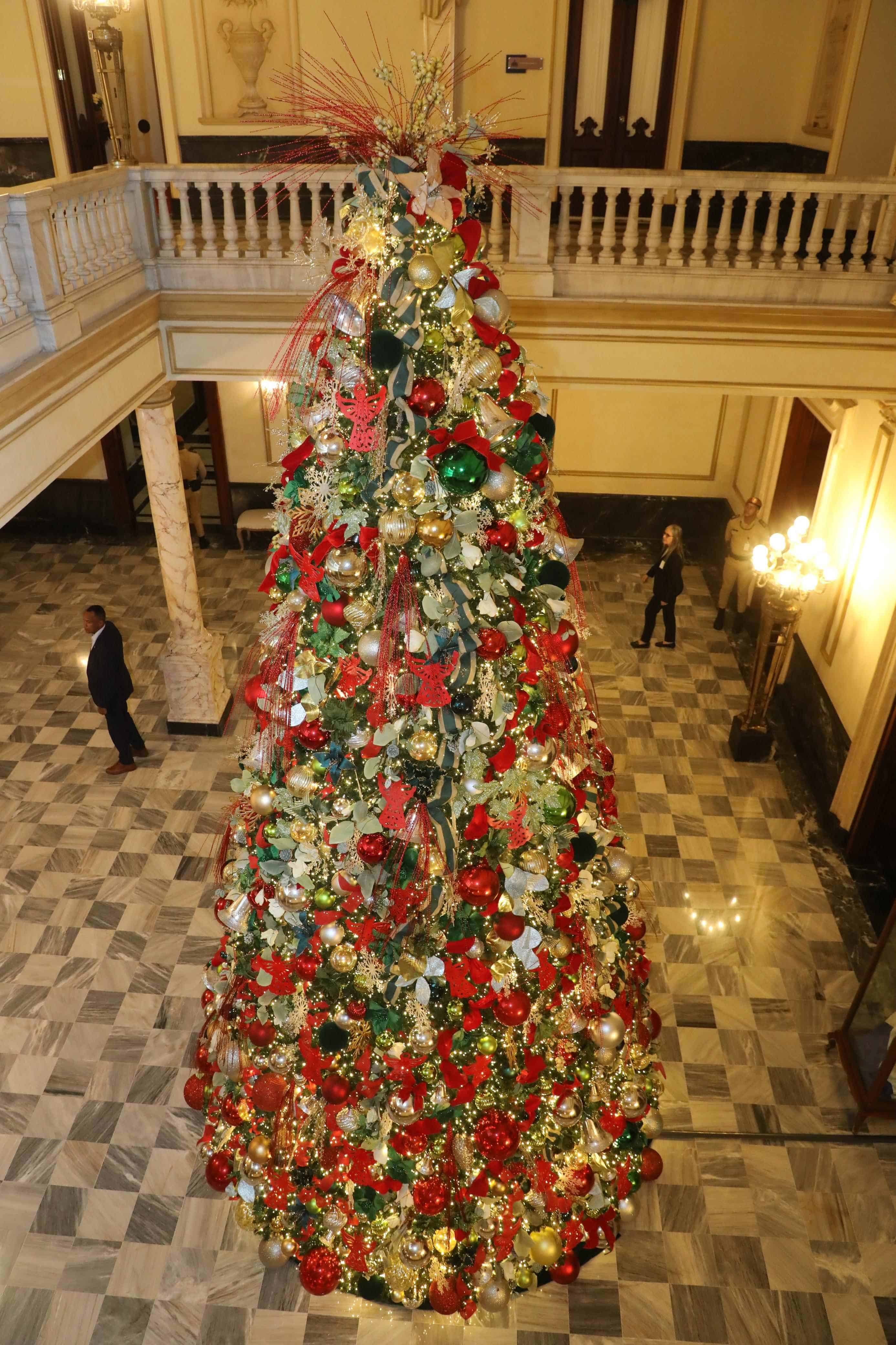 El árbol de Navidad del Palacio Nacional.