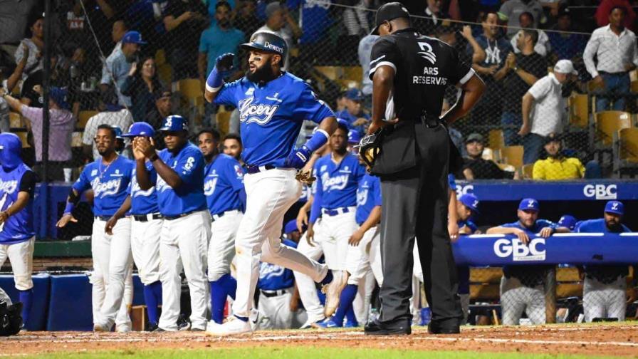 Bonifacio sobre el descenso en la tabla: "En el Licey no existe el pánico"