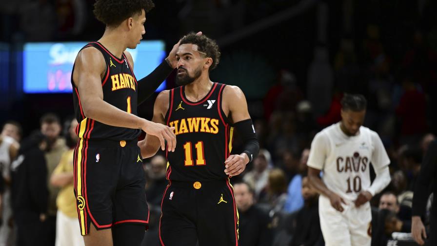 Young prodiga 22 asistencias y lleva a Hawks a victoria sorpresiva ante Cavaliers