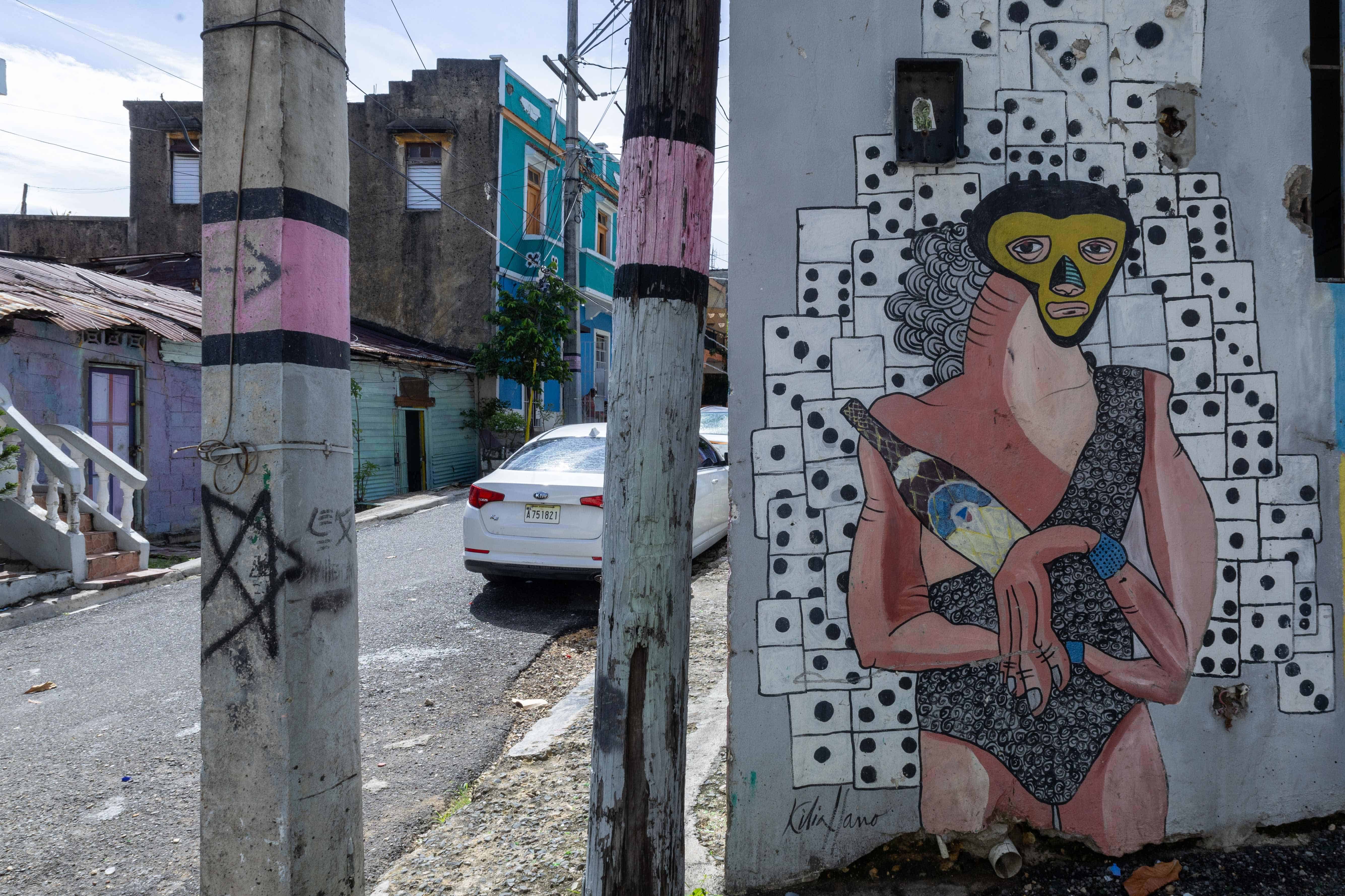 Uno de los murales de Kilia Llano en el barrio Santa Bárbara.