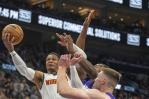 La NBA multa a Westbrook por gesto obsceno en la aplastante derrota de Nuggets ante Knicks