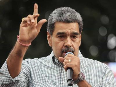 Familiares de "presos políticos" piden dialogar con Maduro