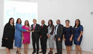 Carol Martínez asume la presidencia del Círculo de Periodistas de la Salud para el período 2024-2026