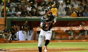 Bryan de la Cruz ya practica con los Toros del Este