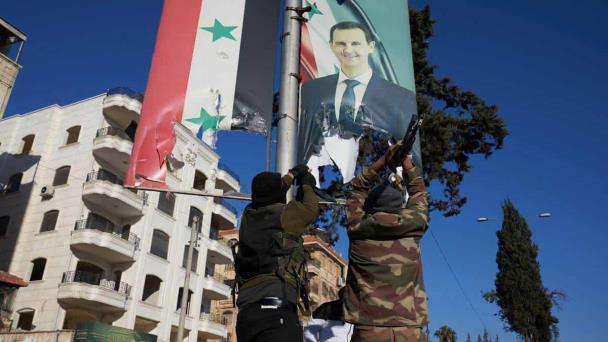Los rebeldes arrebatan Alepo al régimen sirio de Al Asad