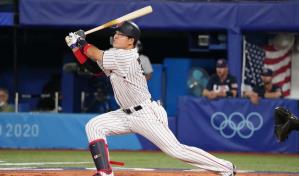 El toletero japonés Murakami busca mudarse a la MLB en 2026