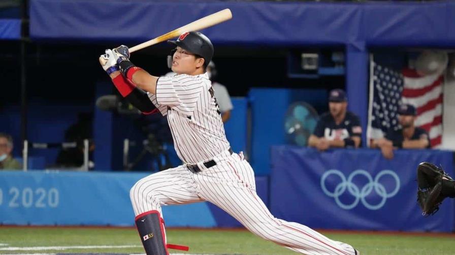 El toletero japonés Murakami busca mudarse a la MLB en 2026