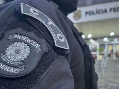 Policía arroja hombre desde un puente en Brasil, captado en video