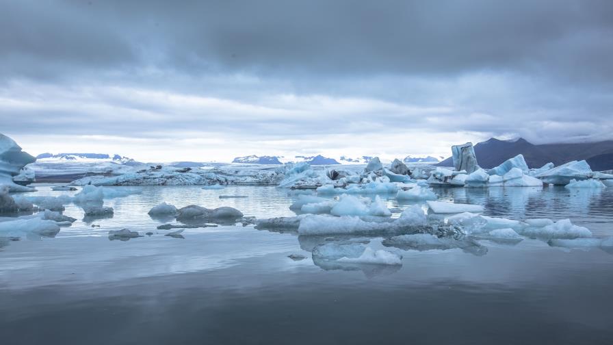 Un nuevo estudio anticipa un Ártico libre de hielo en 2027