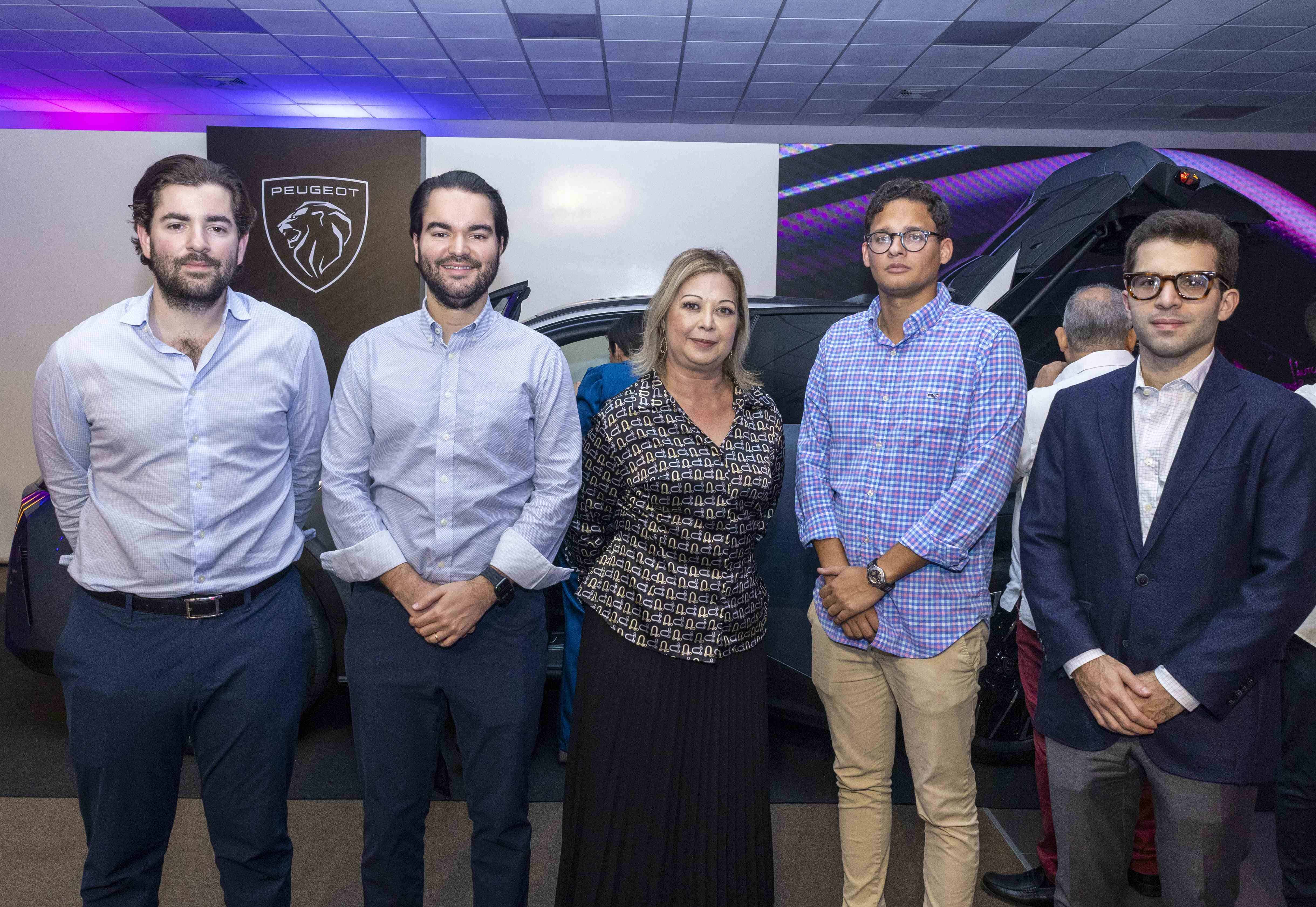 José Luis Corripio Martínez, Miguel José Barceló Corripio,  Kendy Villalona, Aldo Fwliciano y Manuel Alfredo Corripio Pereda.