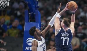 Mavericks remontan en los últimos minutos y vencen a Grizzlies