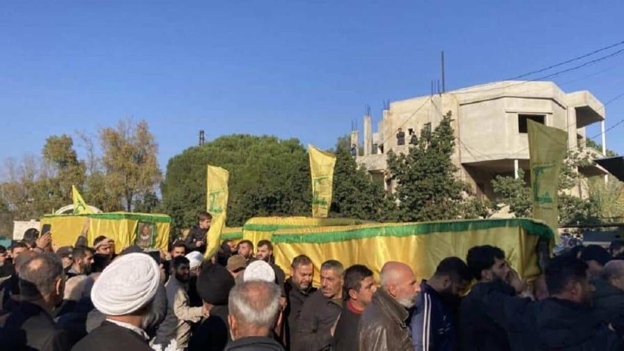 Hezbolá entierra a sus combatientes en el sur del Líbano