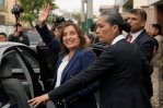 Fiscalía de Perú interroga a Boluarte por su polémica cirugía de nariz Fiscalía de Perú interroga a Boluarte por su polémica cirugía de nariz