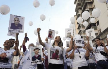 Piden abogar por la liberación de los presos políticos en Venezuela -  Diario Libre