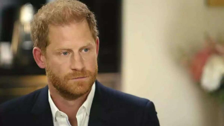 El príncipe Harry desmiente rumores de divorcio con Meghan Markle