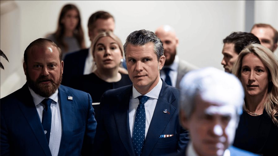 Hegseth, nominado para el Pentágono, se niega a irse pese a escándalos de alcohol y abusos