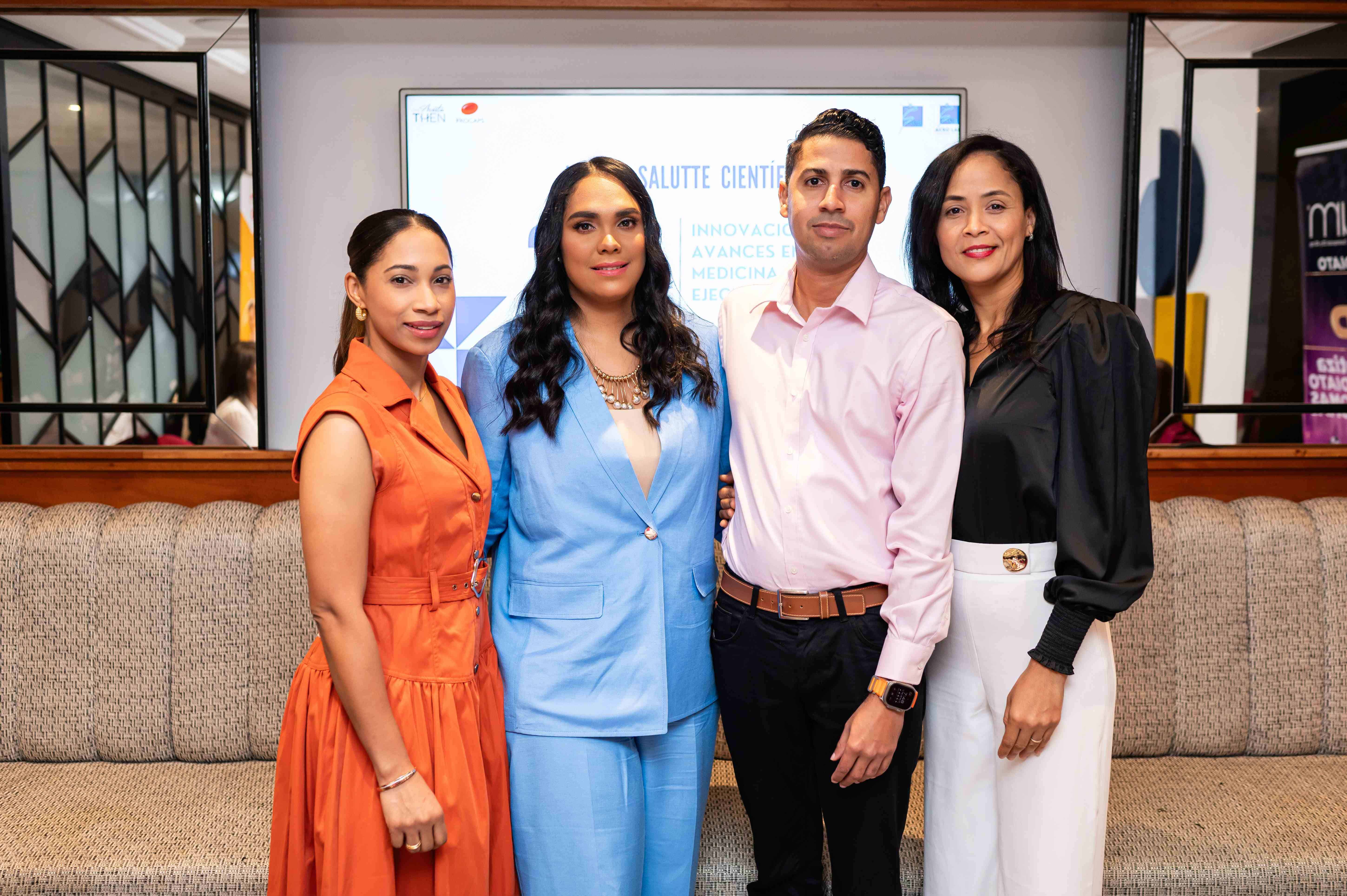  Glennys Peralta, Geovanna Gonell, Dante Lombert y Dasary Núñez.