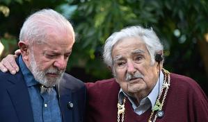 Lula condecora a su amigo Mujica: Un hermano no se escoge, pero un compañero sí
