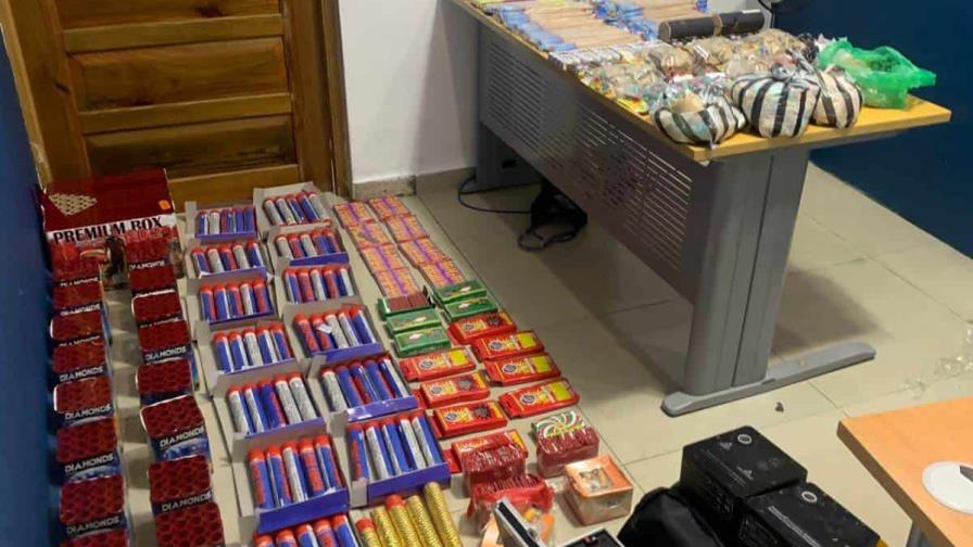 Policía Nacional desarticula red de venta ilegal de fuegos artificiales en La Romana